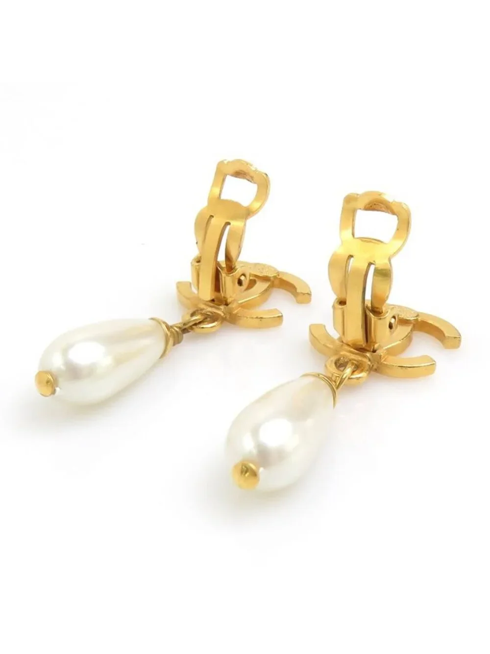 Chanel Earrings CC Logo